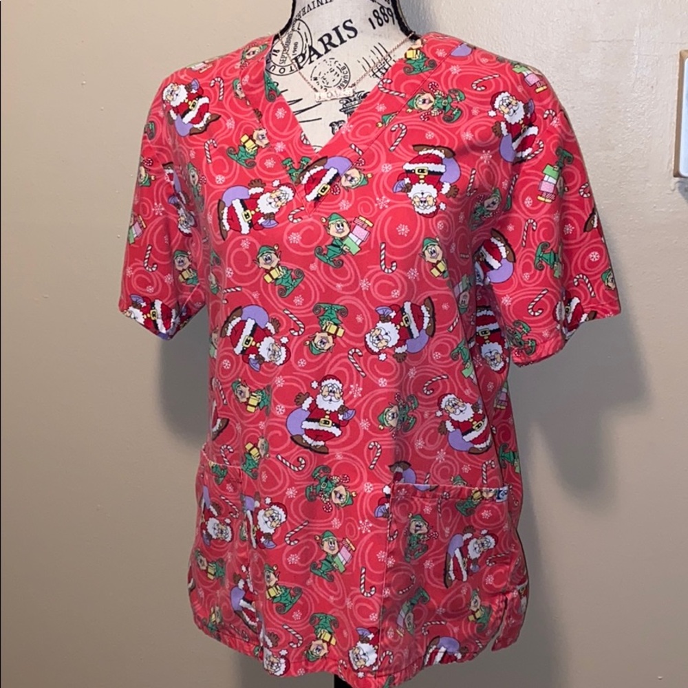 Scrub shirt